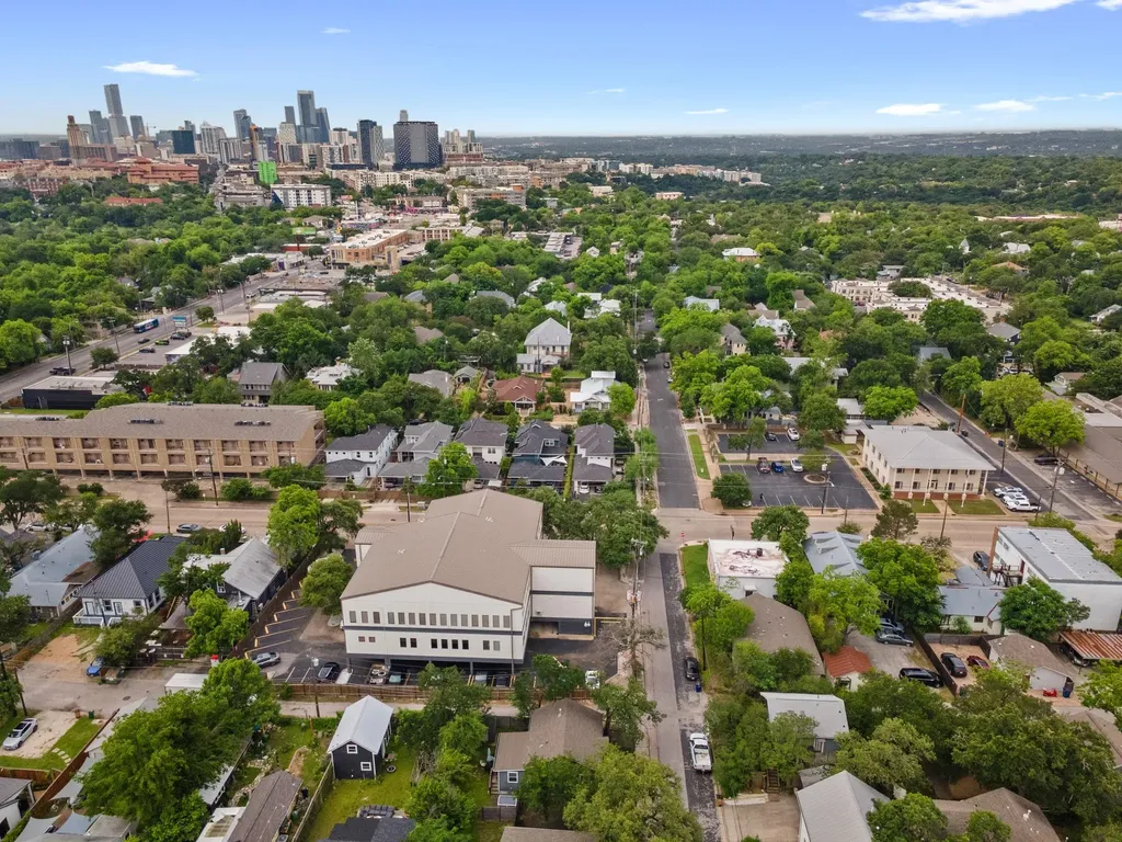3403 King Street Austin TX 78705