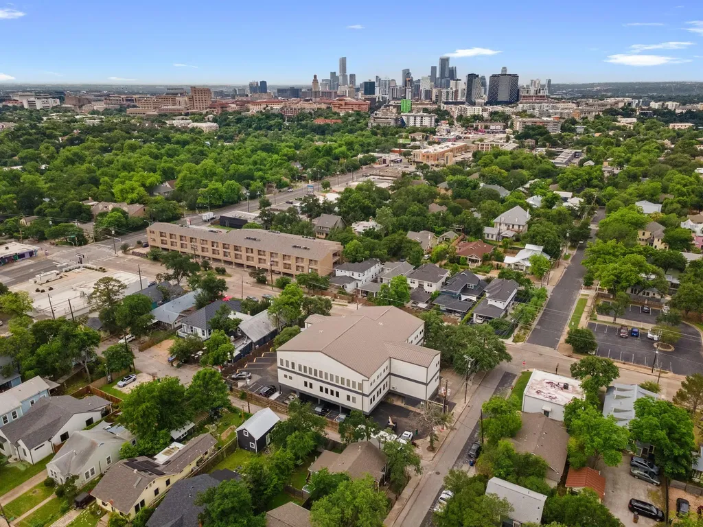 3403 King Street Austin TX 78705
