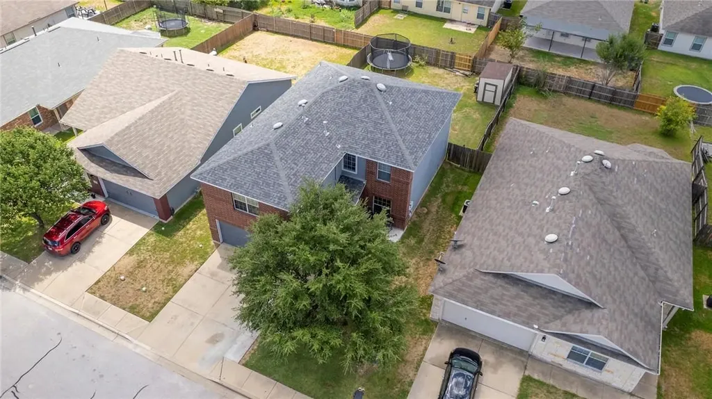 18425 Crestwind Lane Elgin TX 78621