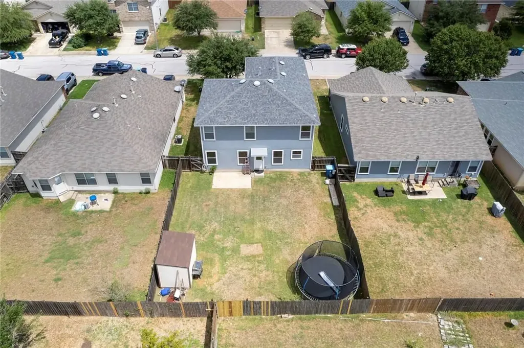 18425 Crestwind Lane Elgin TX 78621