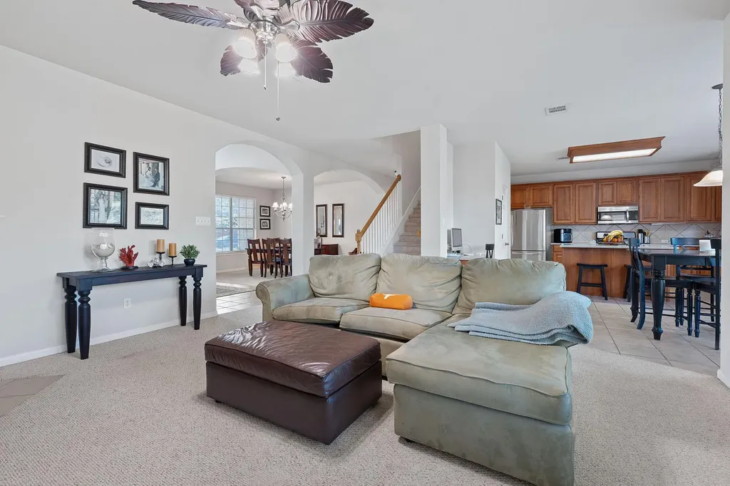 1024 Portchester Castle Path Pflugerville TX 78660