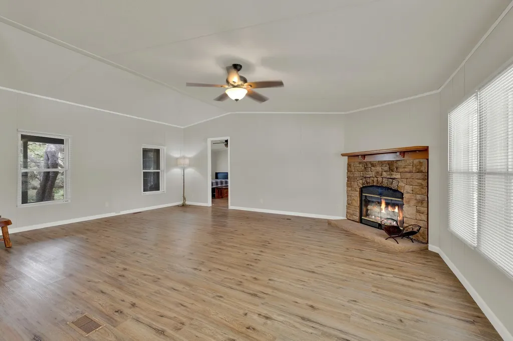 173 Sarah Canyon Lake TX 78133
