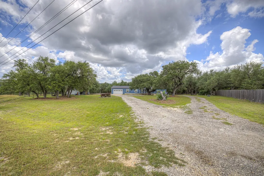 173 Sarah Canyon Lake TX 78133