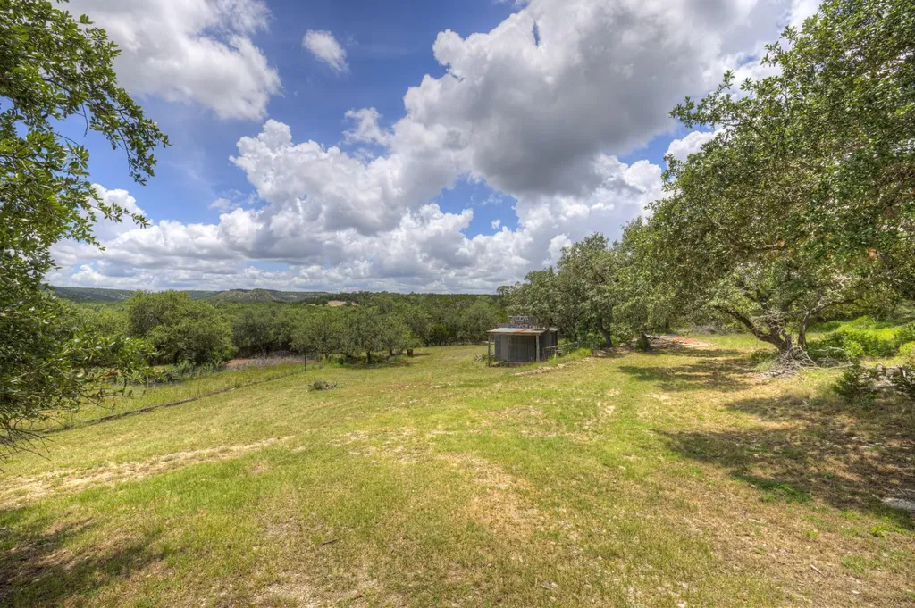 173 Sarah Canyon Lake TX 78133