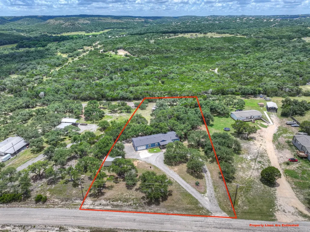 173 Sarah Canyon Lake TX 78133
