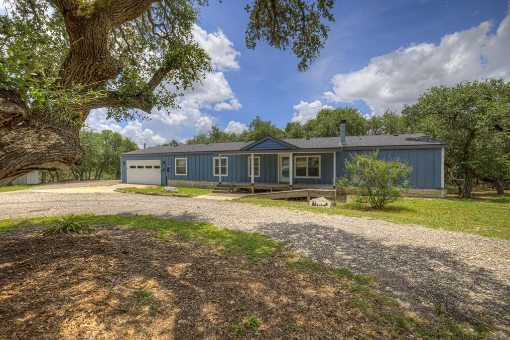 173 Sarah Canyon Lake TX 78133