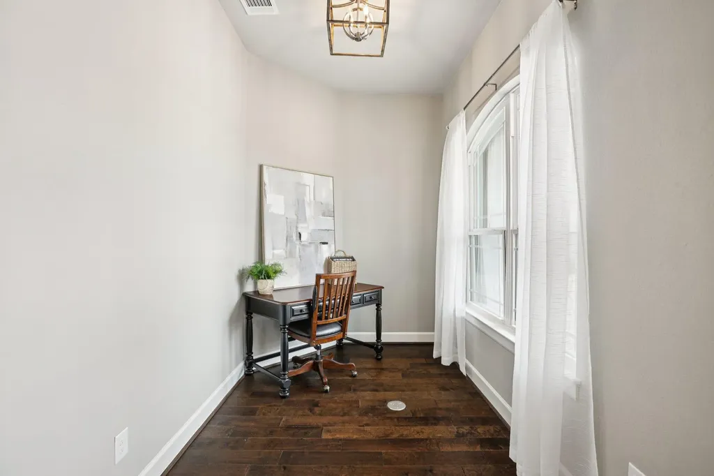 23601 Old Ferry Road Spicewood TX 78669