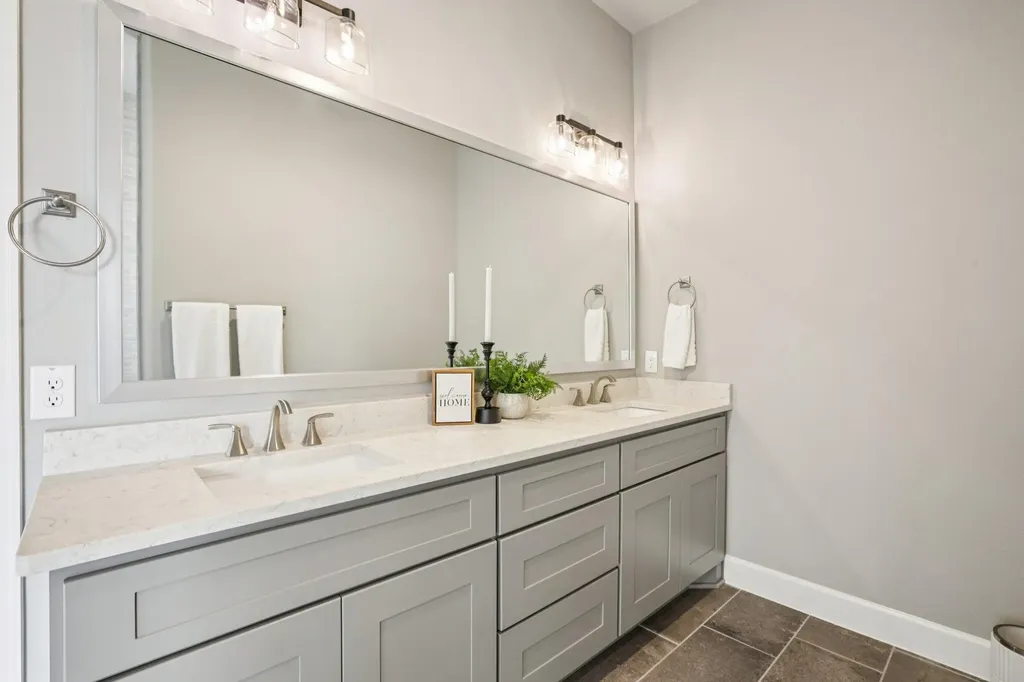 23601 Old Ferry Road Spicewood TX 78669