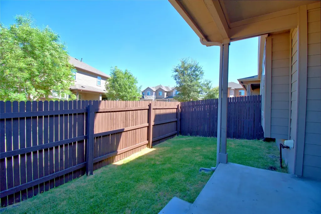 2880 Donnell Drive Round Rock TX 78664