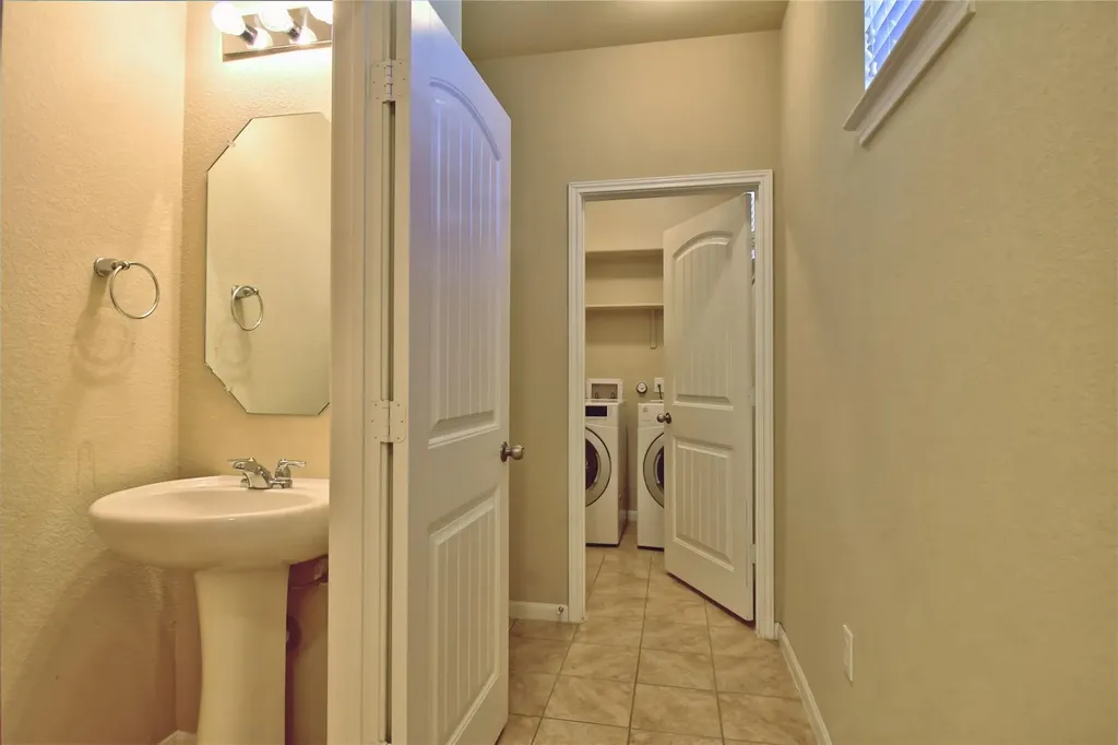 2880 Donnell Drive Round Rock TX 78664