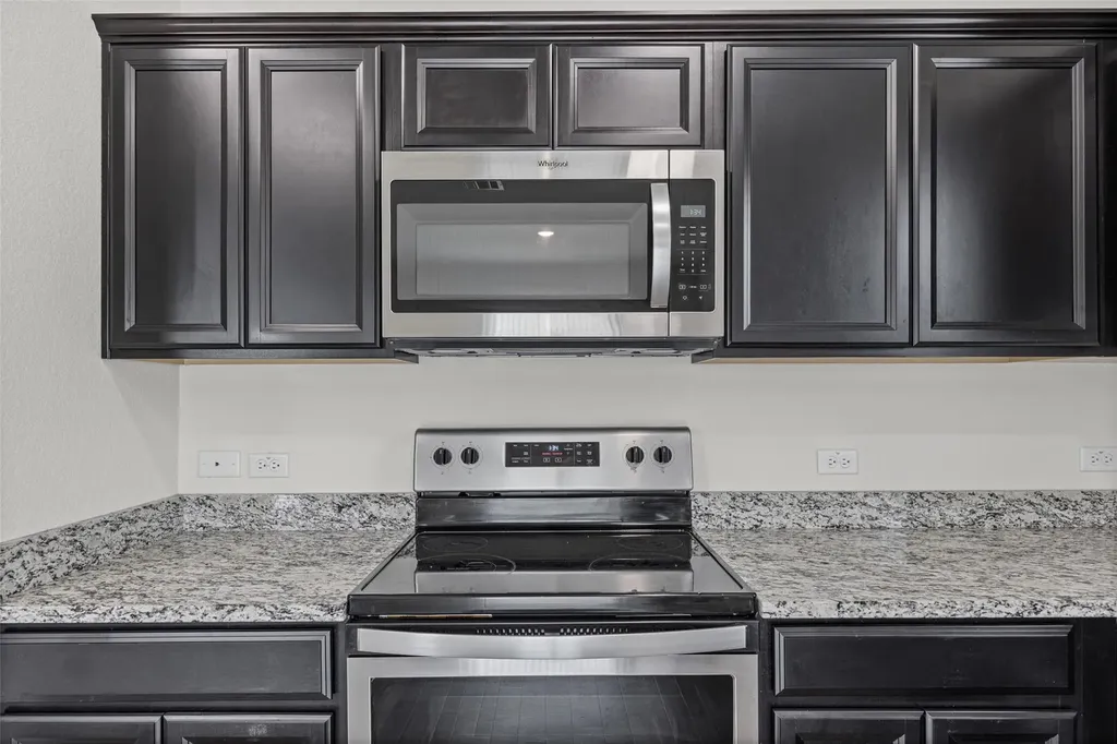 13501 Arthur Vandenburg Way Manor TX 78653