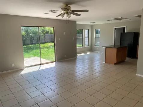 1405 Meadow Parkway San Marcos TX 78666