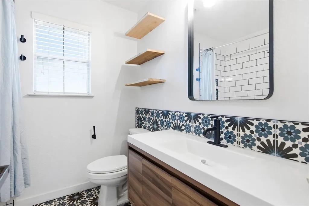 10224 Beard Avenue Austin TX 78748