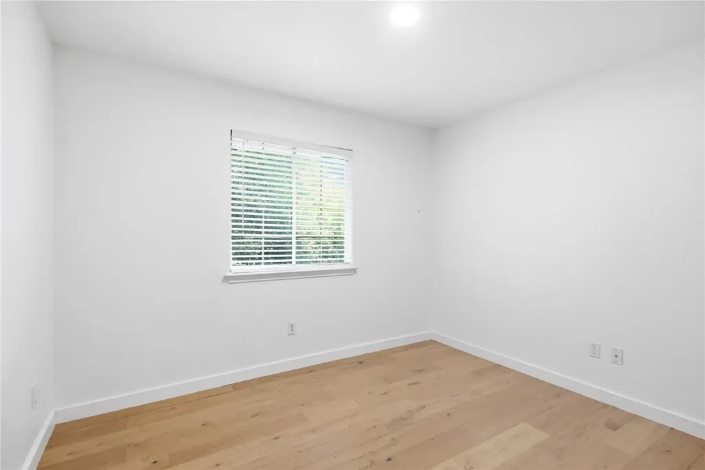 10224 Beard Avenue Austin TX 78748