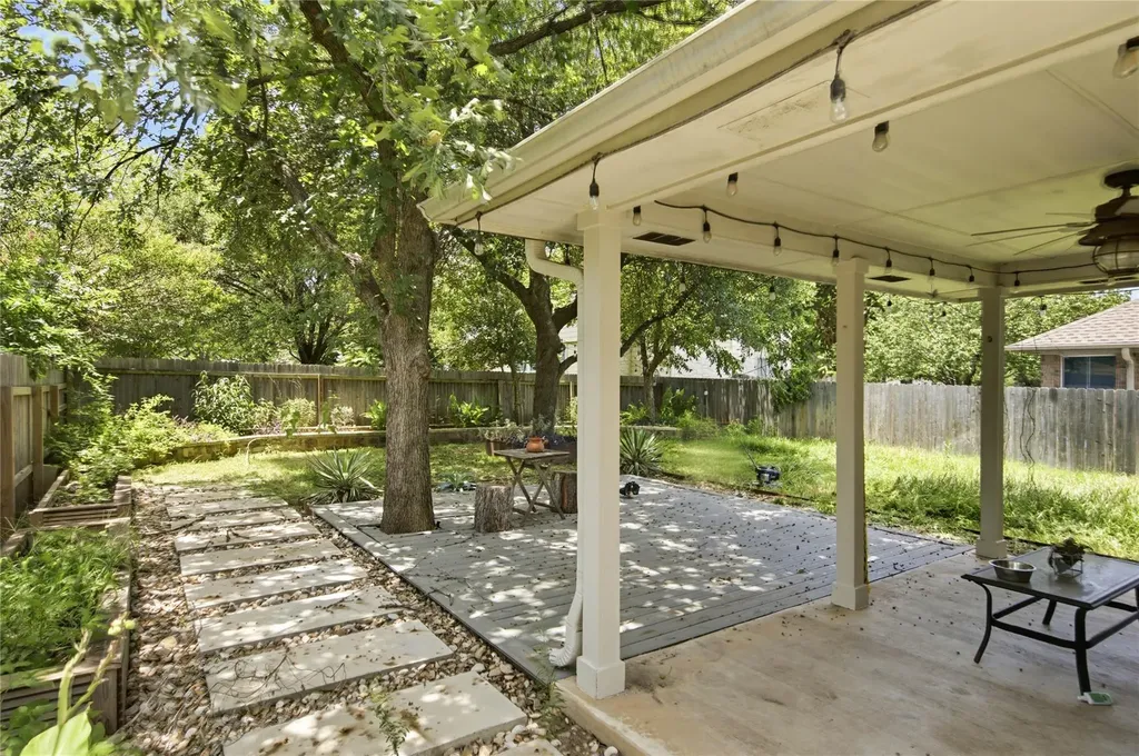10224 Beard Avenue Austin TX 78748