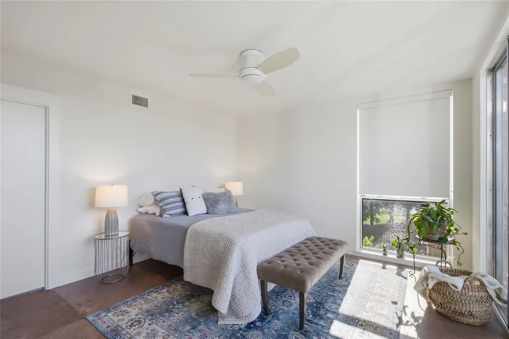 1312 Hurst Hollow Austin TX 78734