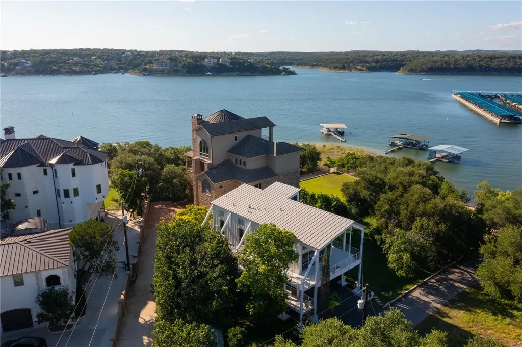 1312 Hurst Hollow Austin TX 78734