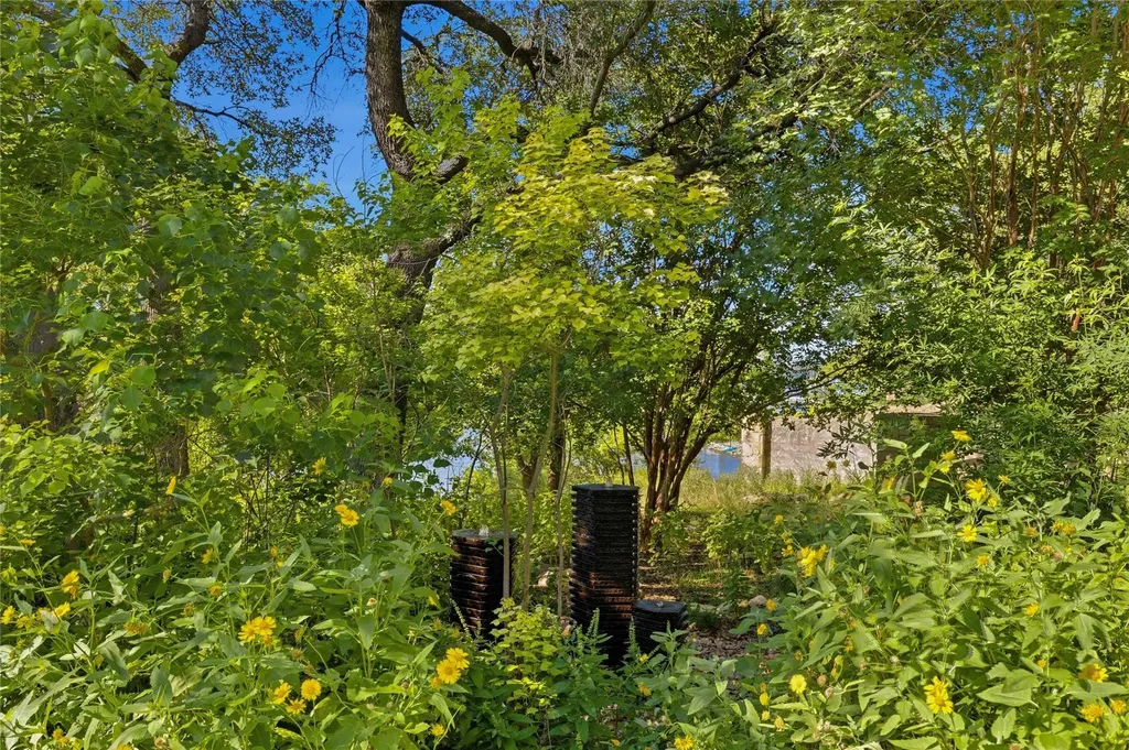 1312 Hurst Hollow Austin TX 78734