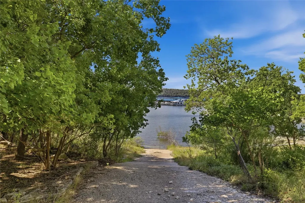 1312 Hurst Hollow Austin TX 78734
