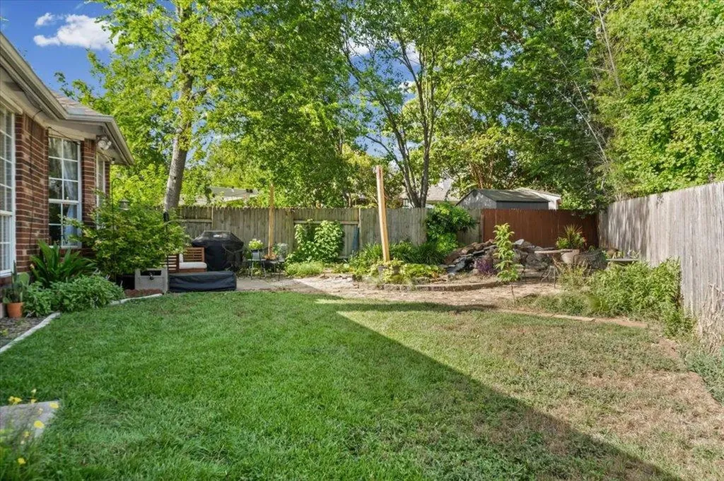 1713 Ender Cove Austin TX 78727