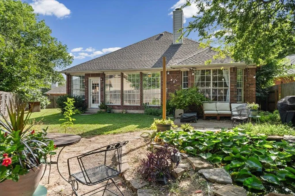 1713 Ender Cove Austin TX 78727