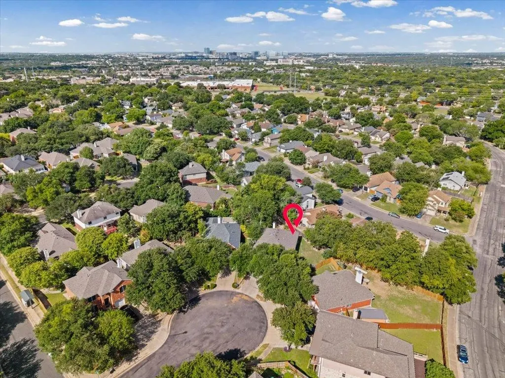 1713 Ender Cove Austin TX 78727