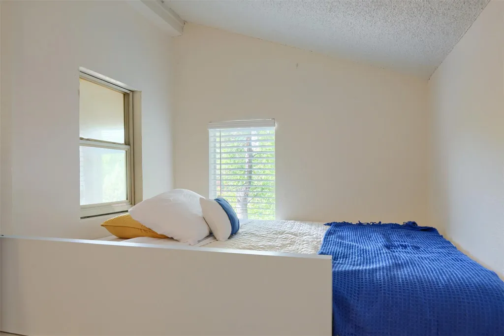 4814 Misty Slope Lane Austin TX 78744