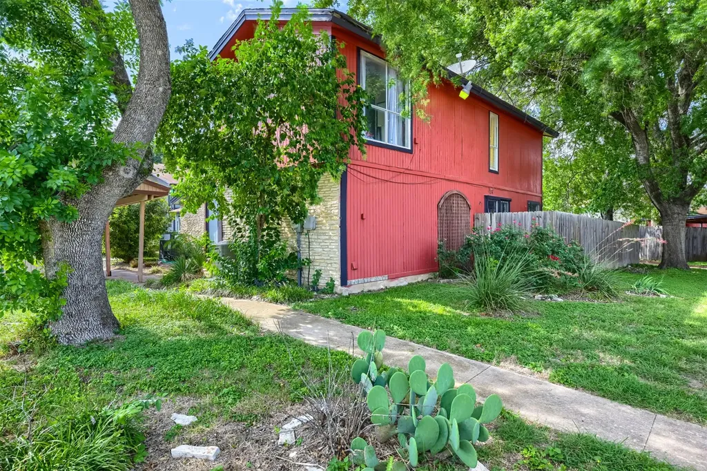4814 Misty Slope Lane Austin TX 78744
