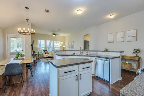 2985 Overland Street Round Rock TX 78681