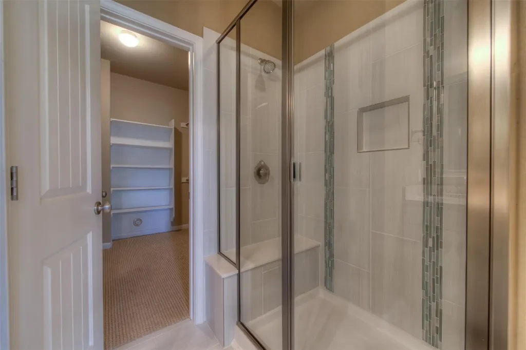 405 S Meadowlark Street Lakeway TX 78734