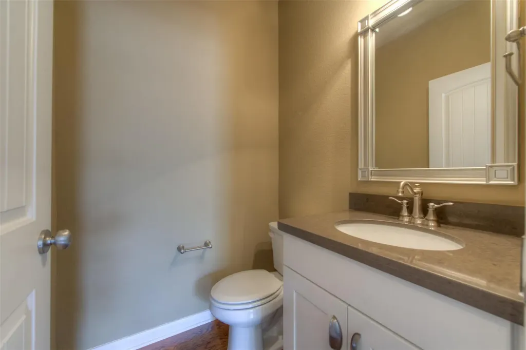 405 S Meadowlark Street Lakeway TX 78734