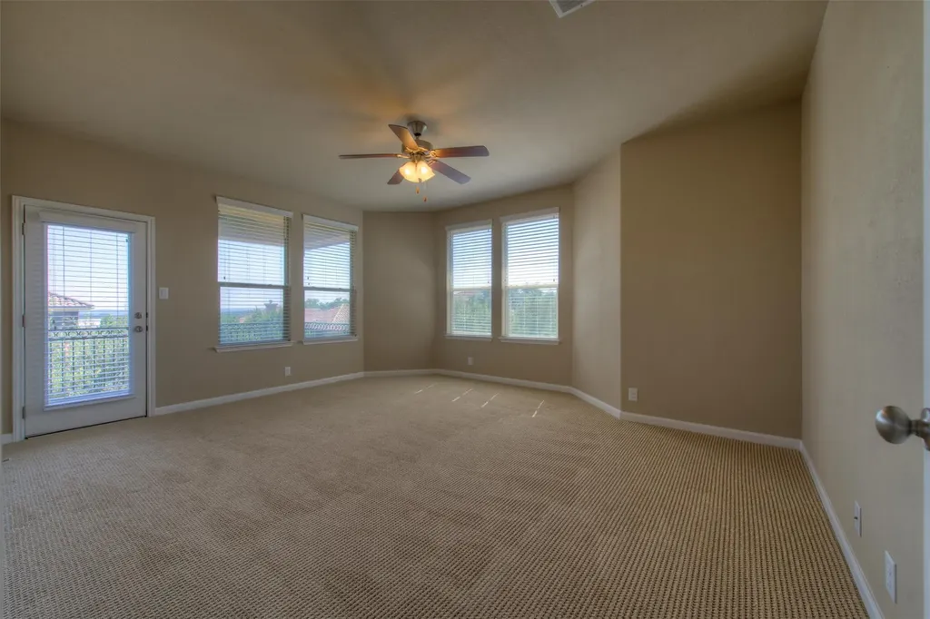 405 S Meadowlark Street Lakeway TX 78734
