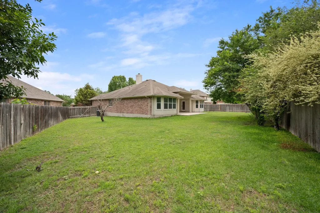 2300 Haig Point Cove Pflugerville TX 78660