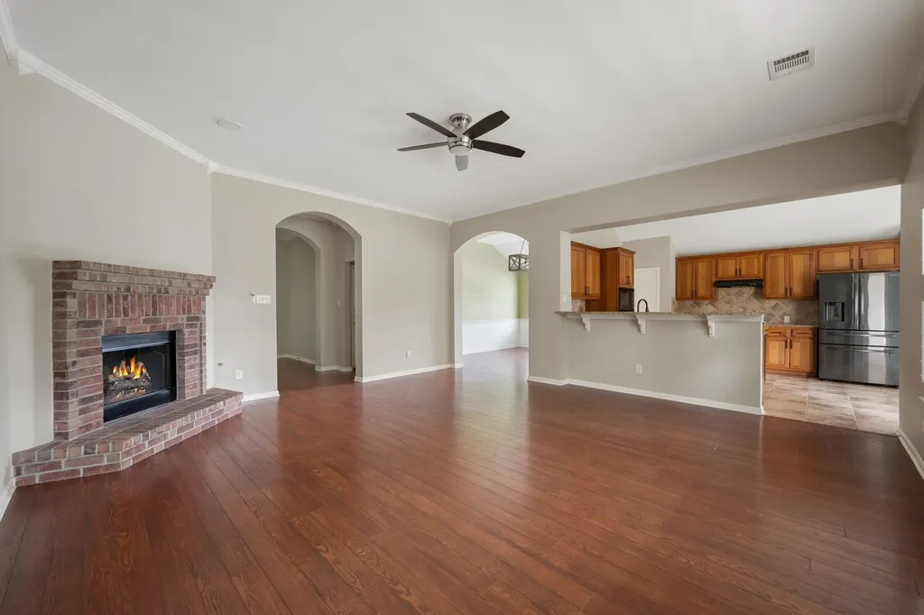2300 Haig Point Cove Pflugerville TX 78660