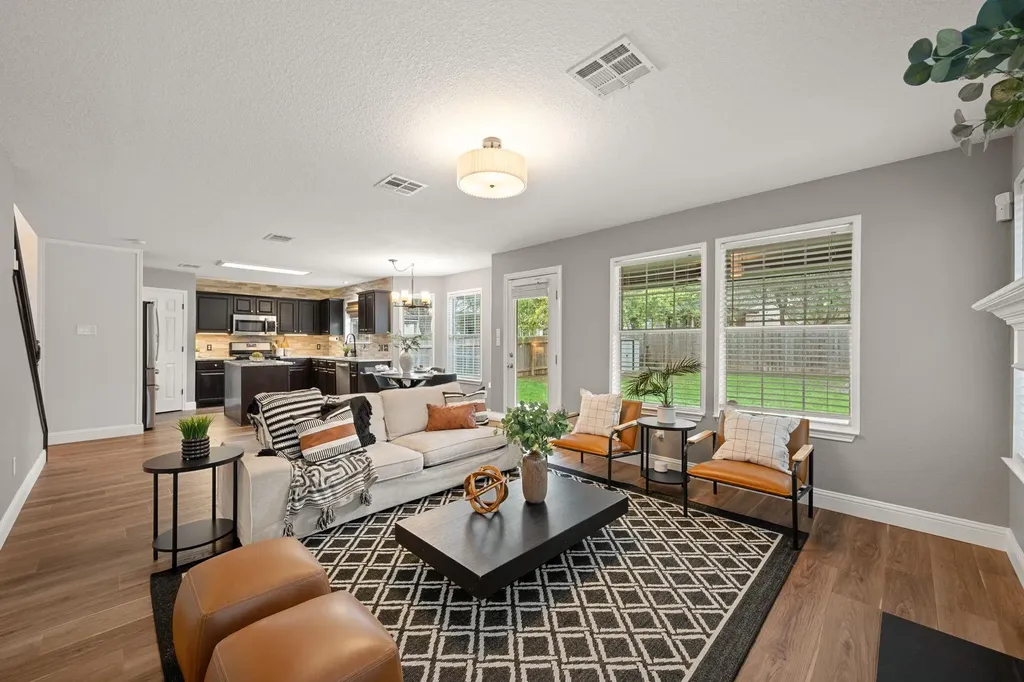 10320 Beard Avenue Austin TX 78748