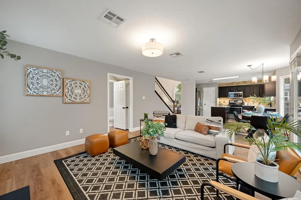 10320 Beard Avenue Austin TX 78748
