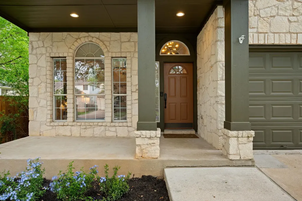 10320 Beard Avenue Austin TX 78748