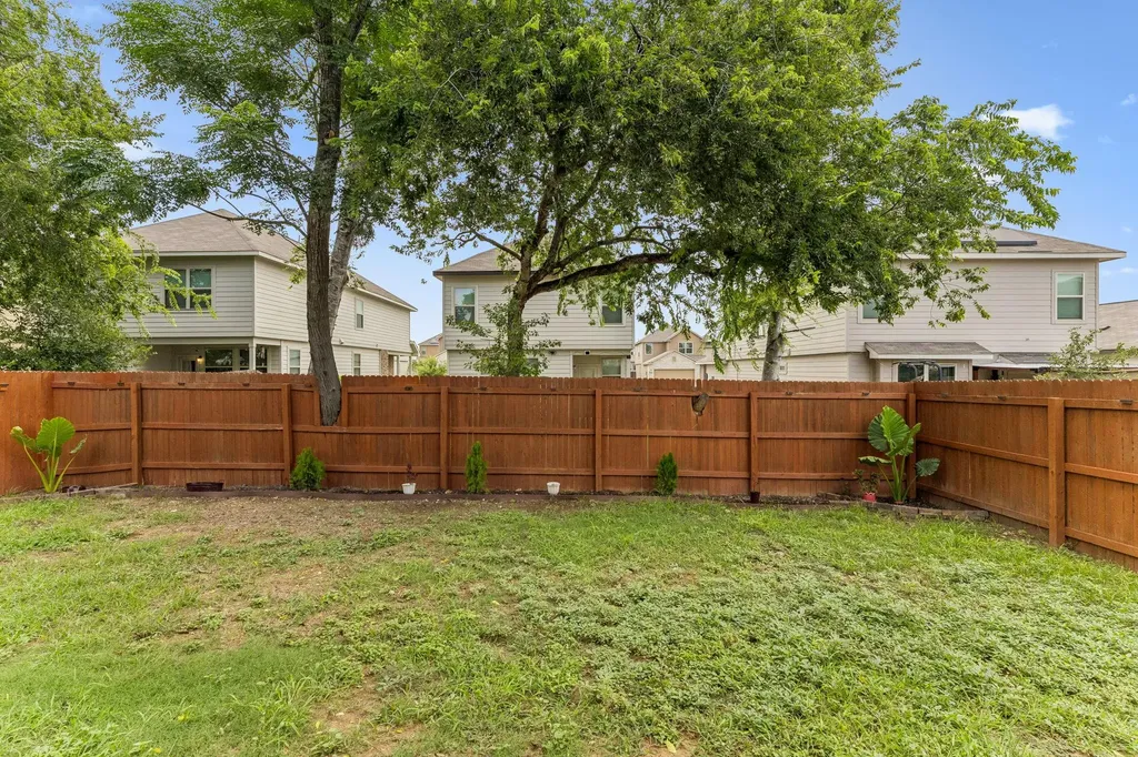 9314 Graze Branch San Antonio TX 78211