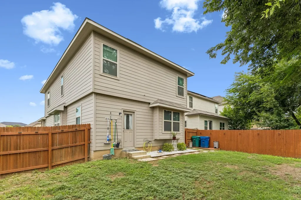 9314 Graze Branch San Antonio TX 78211