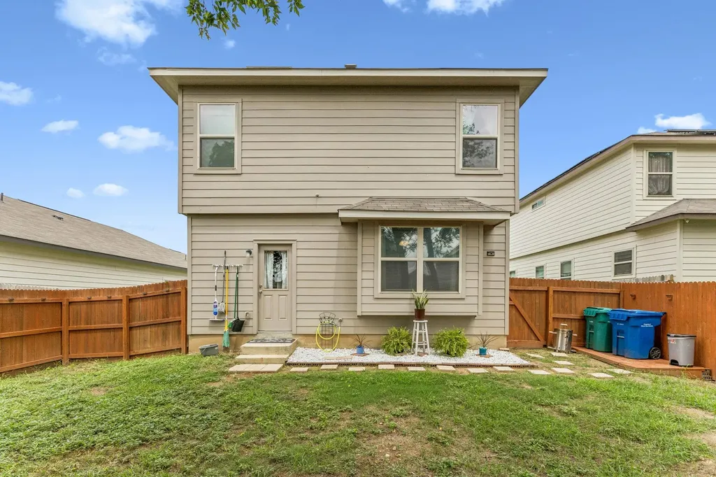 9314 Graze Branch San Antonio TX 78211