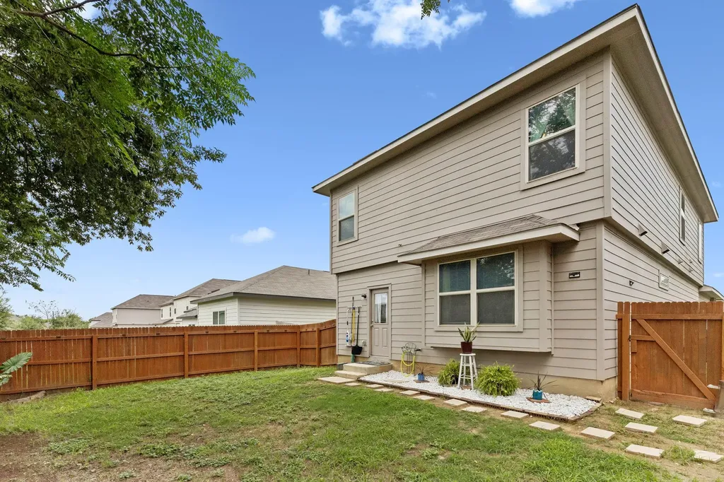 9314 Graze Branch San Antonio TX 78211