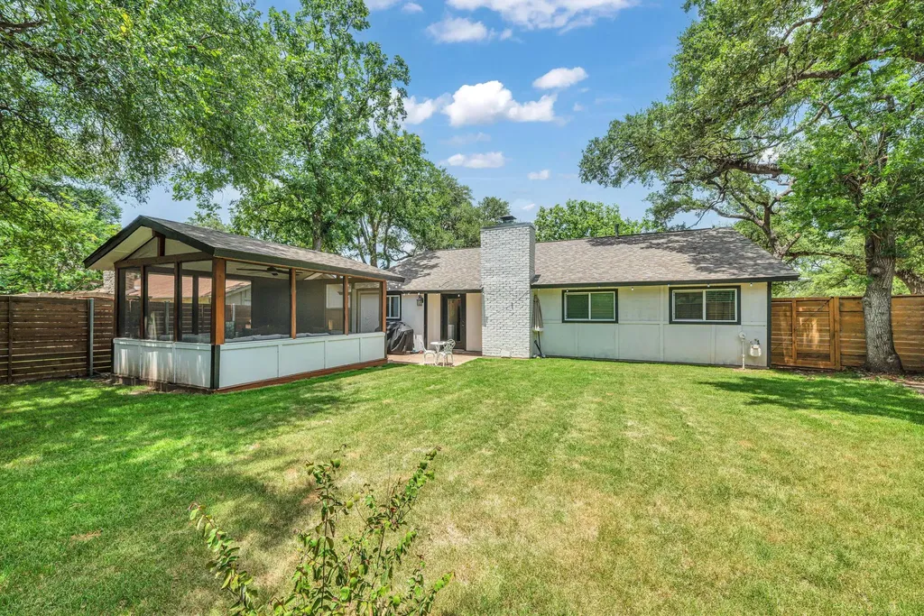 4901 Powder River Road Austin TX 78759