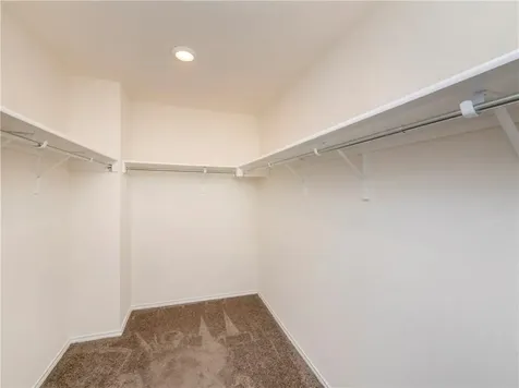 119 Everglades Avenue Taylor TX 76574