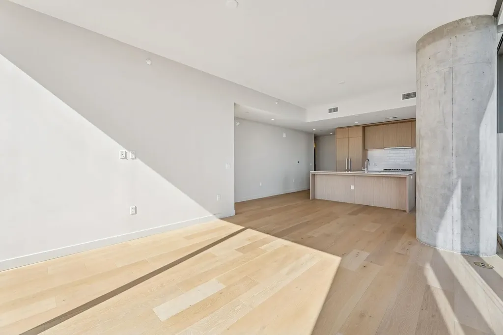 44 East Avenue Austin TX 78701