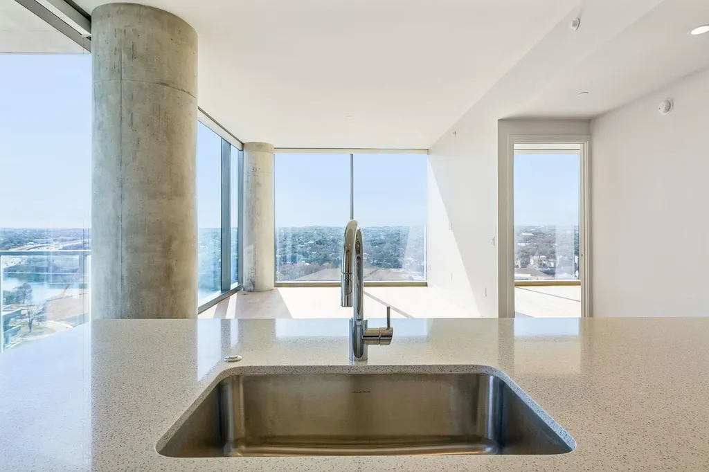 44 East Avenue Austin TX 78701