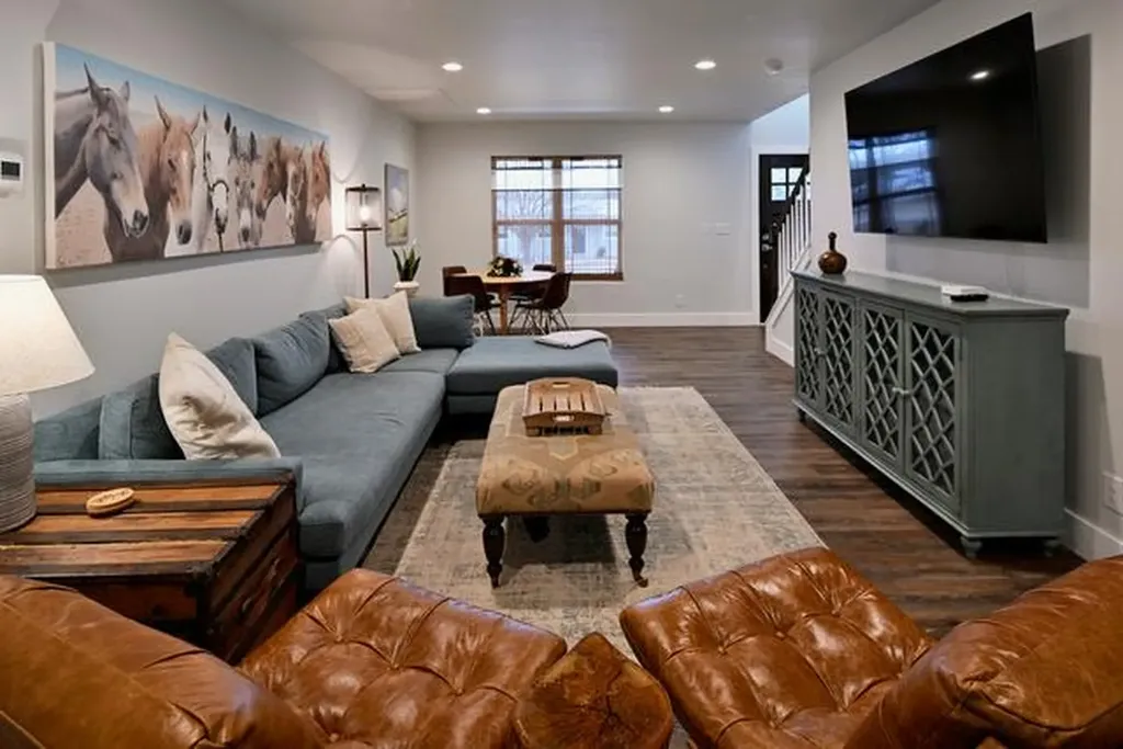 300 E Bluebonnet Lane Johnson City TX 78636