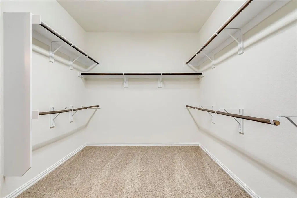 634 Blossom Valley Stream Buda TX 78610