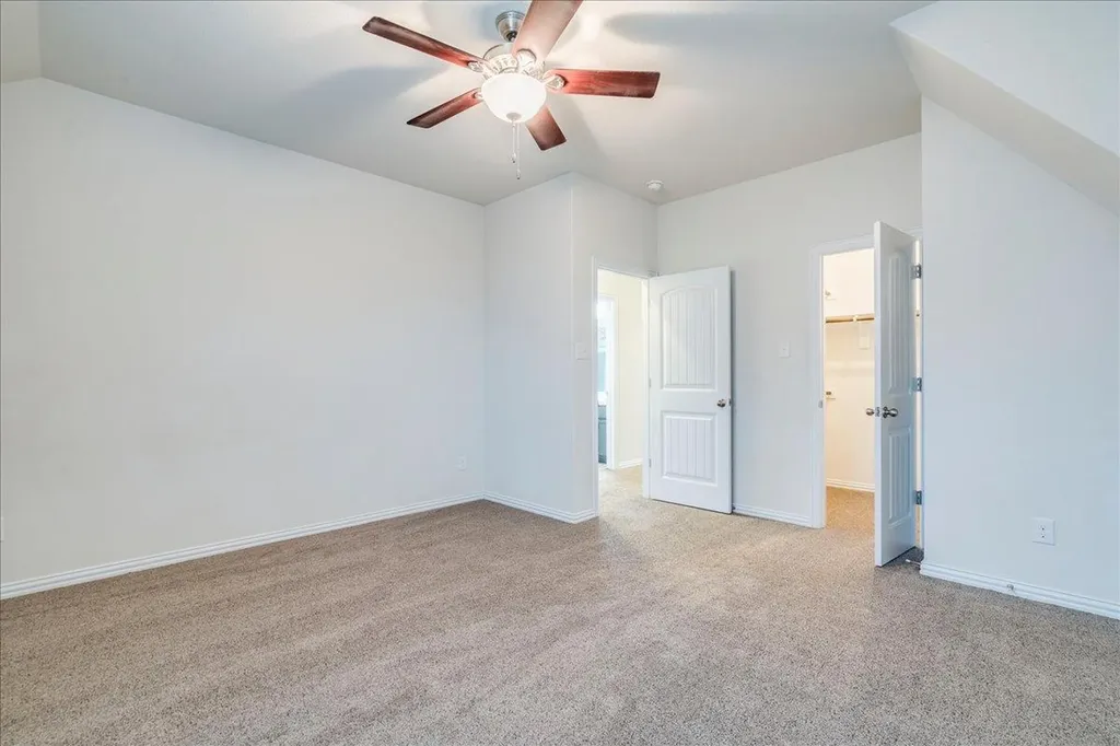 634 Blossom Valley Stream Buda TX 78610