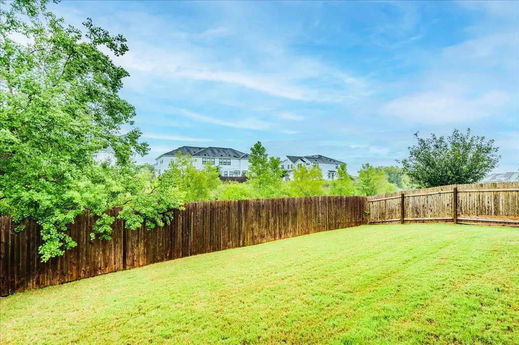 634 Blossom Valley Stream Buda TX 78610