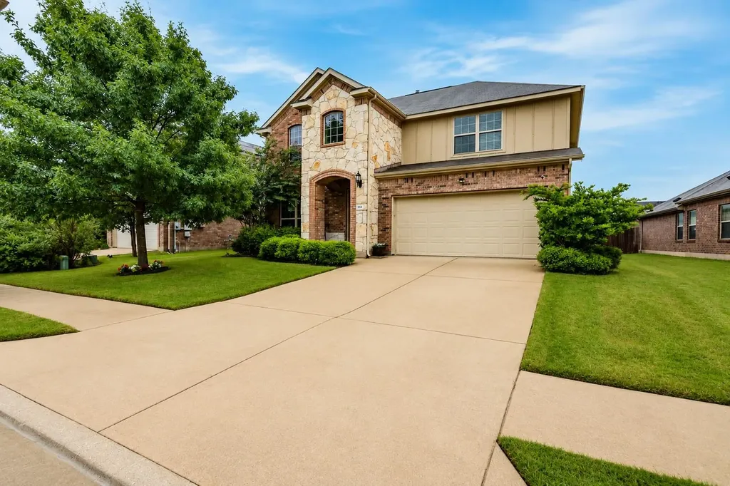 634 Blossom Valley Stream Buda TX 78610